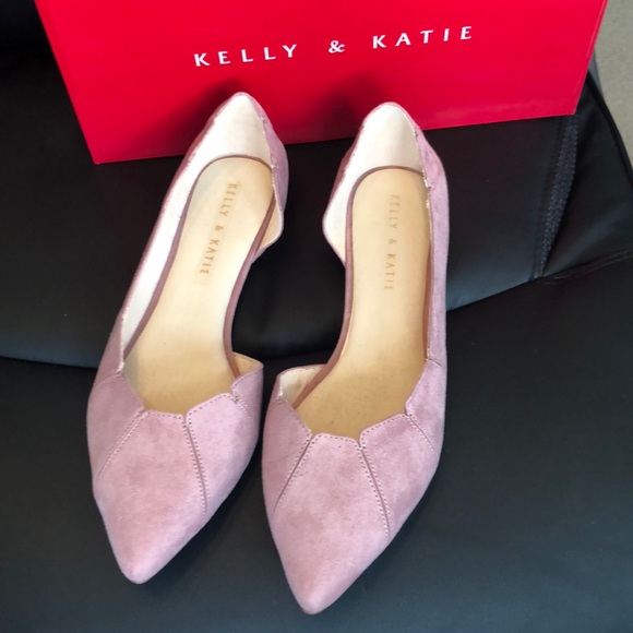 Kelly & Katie Shoes - NIB Kelly & Katie Blush Flats Size 8.5